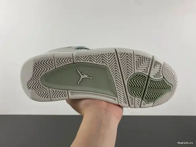 One Kick 4 (W) HV0823-003 Jordan Air Seafoam 0616